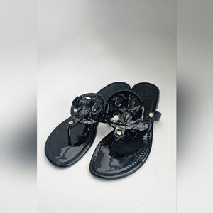 Tory Burch Thong Patent Leather Sandals Size 7